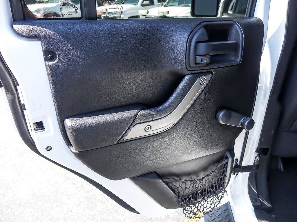 2015 Jeep Wrangler Unlimited Sport - Photo 24