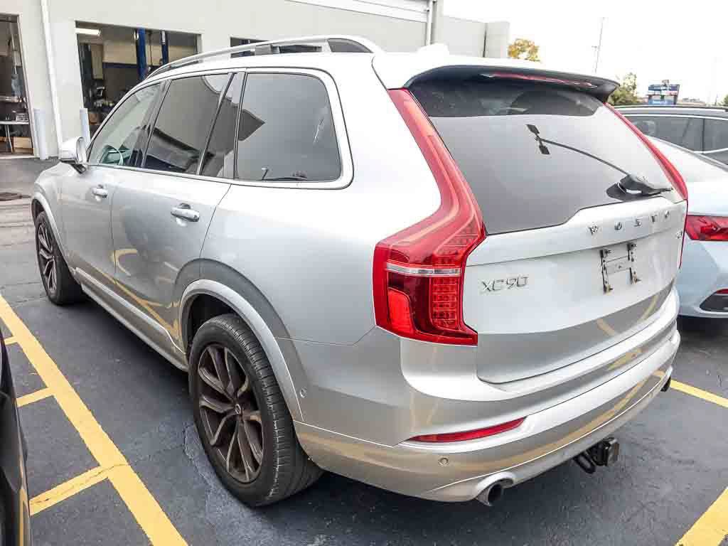 Used 2018 Volvo XC90 Momentum T5 AWD 7-Passenger Momentum