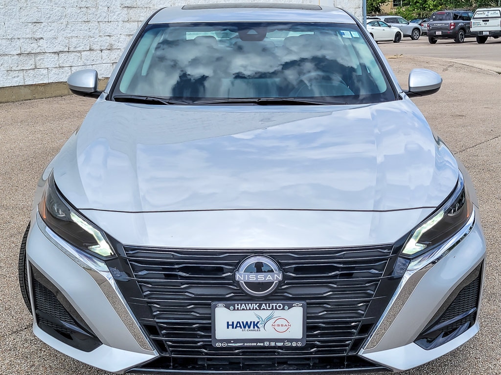 Used 2025 Nissan Altima SV SV AWD