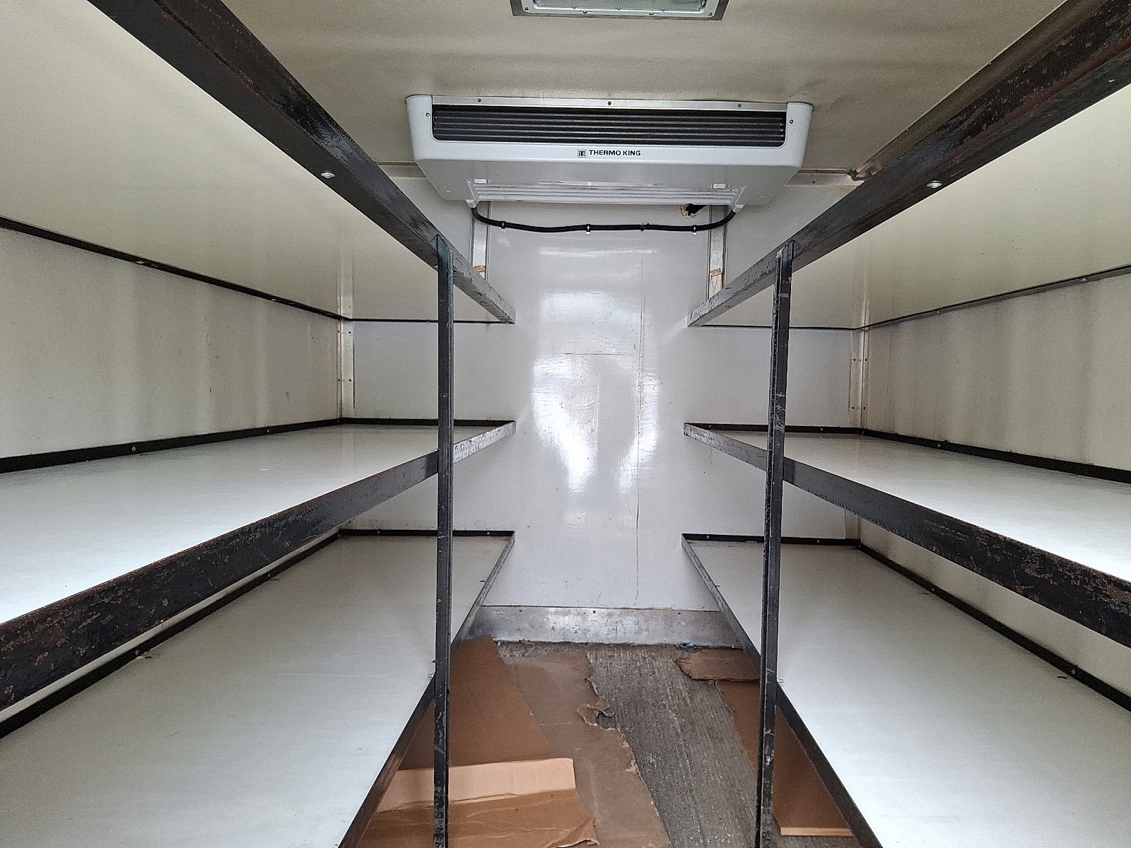2018 Isuzu NPR HD - Photo 24