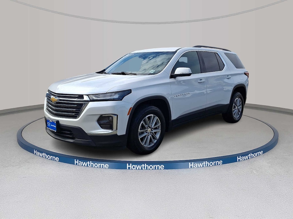 Used 2023 Chevrolet Traverse LT Cloth AWD