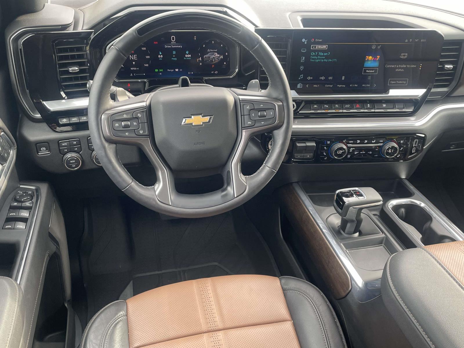 2026 Chevrolet Silverado 1500 High Country - Photo 14