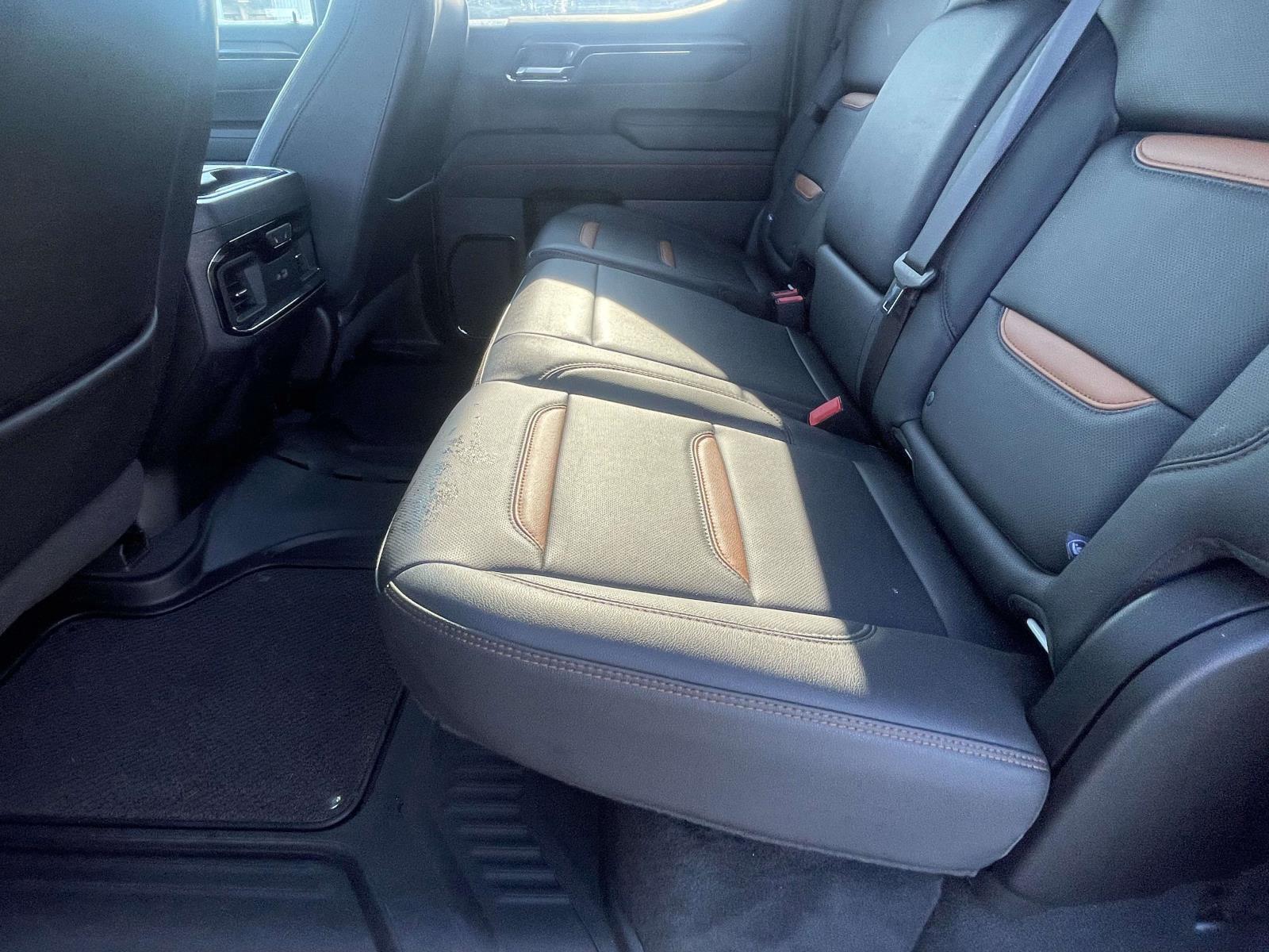 2024 GMC Sierra 1500 AT4 - Photo 12