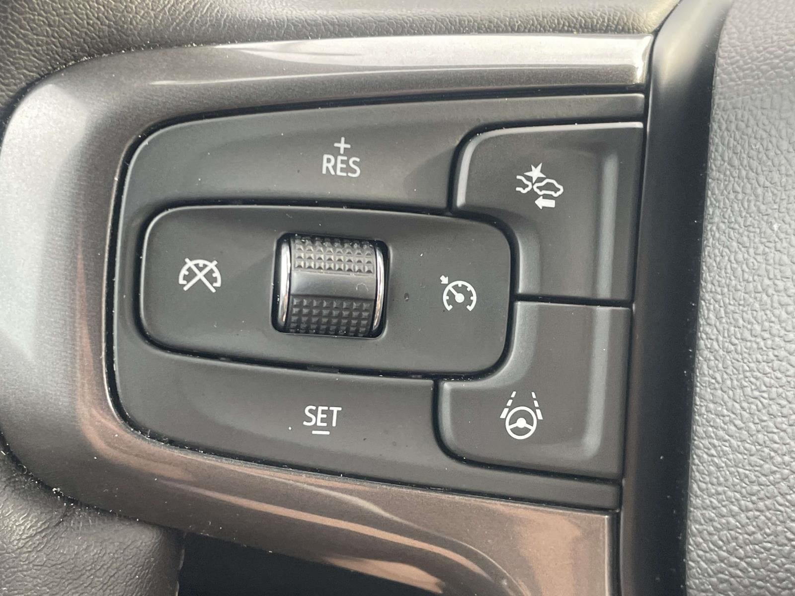 2026 Chevrolet Silverado 1500 High Country - Photo 27