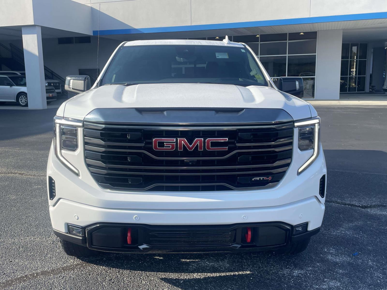 2024 GMC Sierra 1500 AT4 - Photo 10