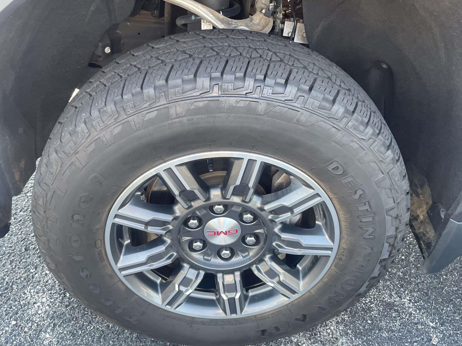 2024 GMC Sierra 1500 AT4 - Photo 11
