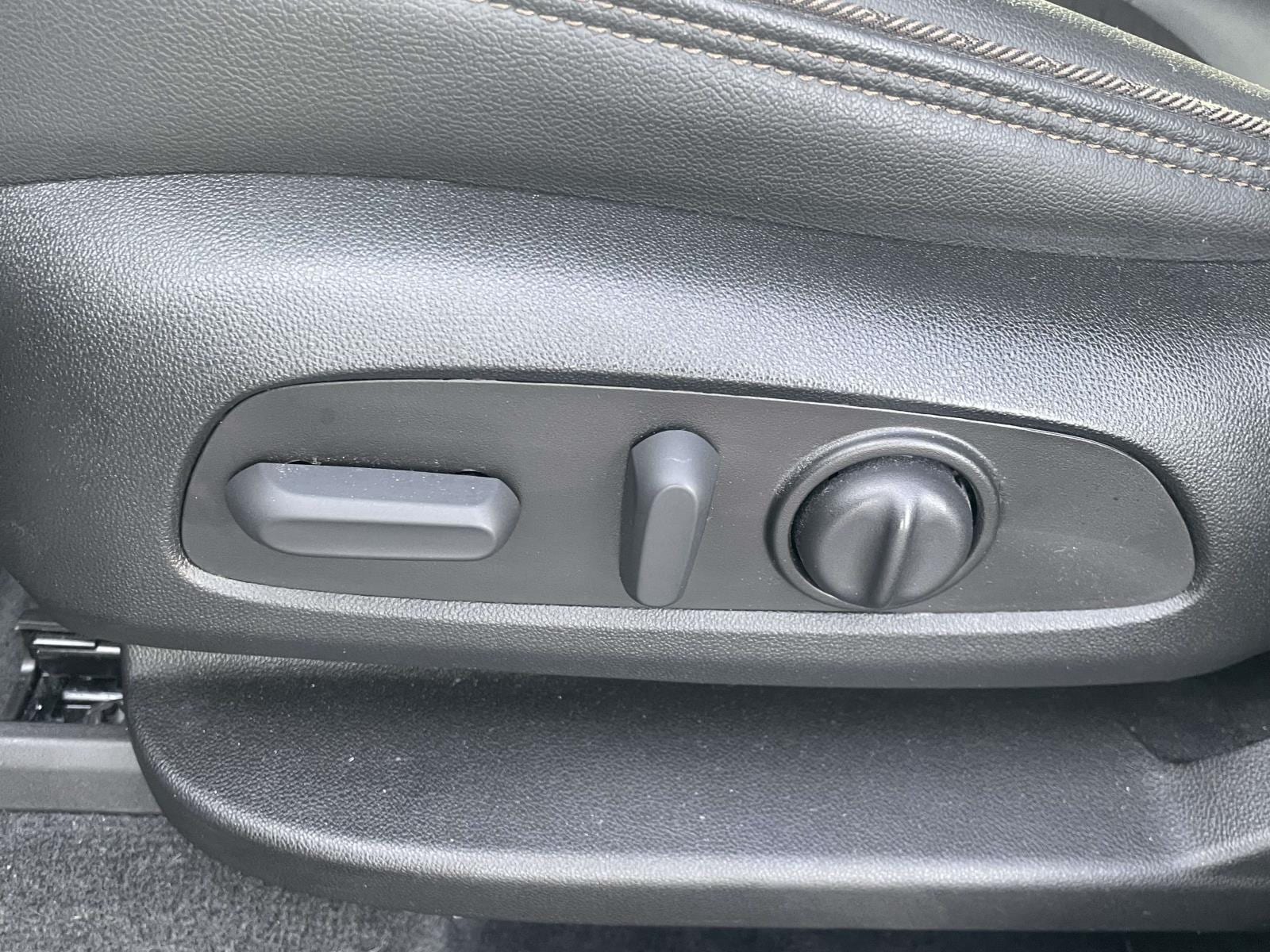 2023 Chevrolet Traverse High Country - Photo 15