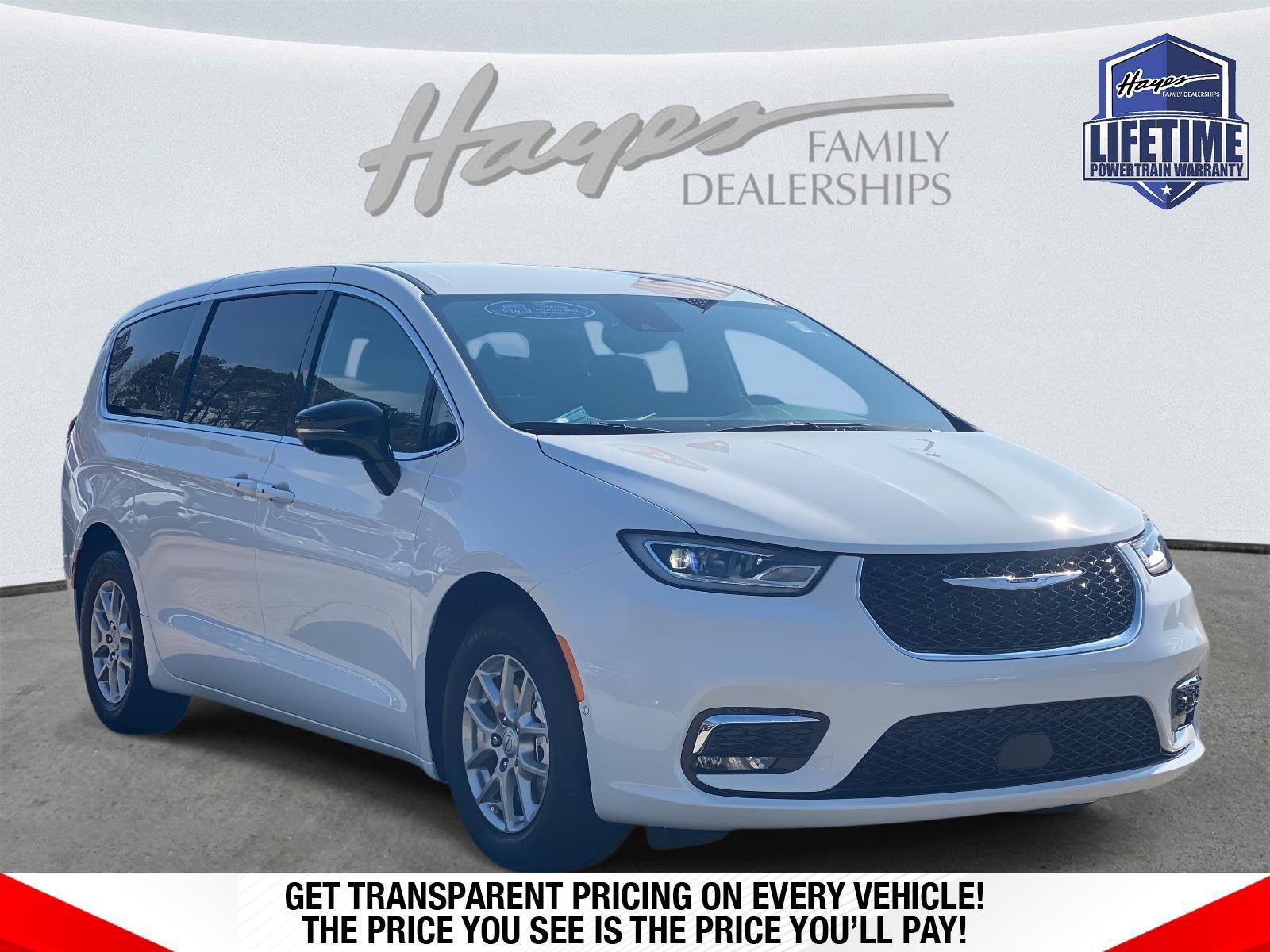 2026 Chrysler Pacifica Select
