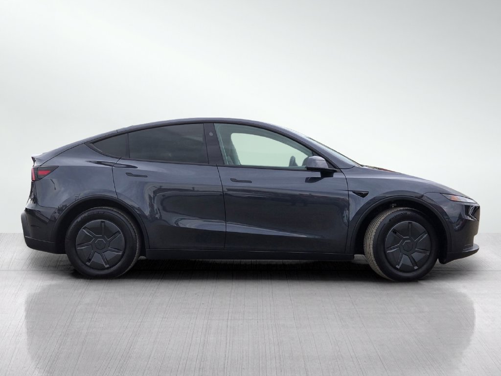 Used 2026 Tesla Model Y Standard Range SUV