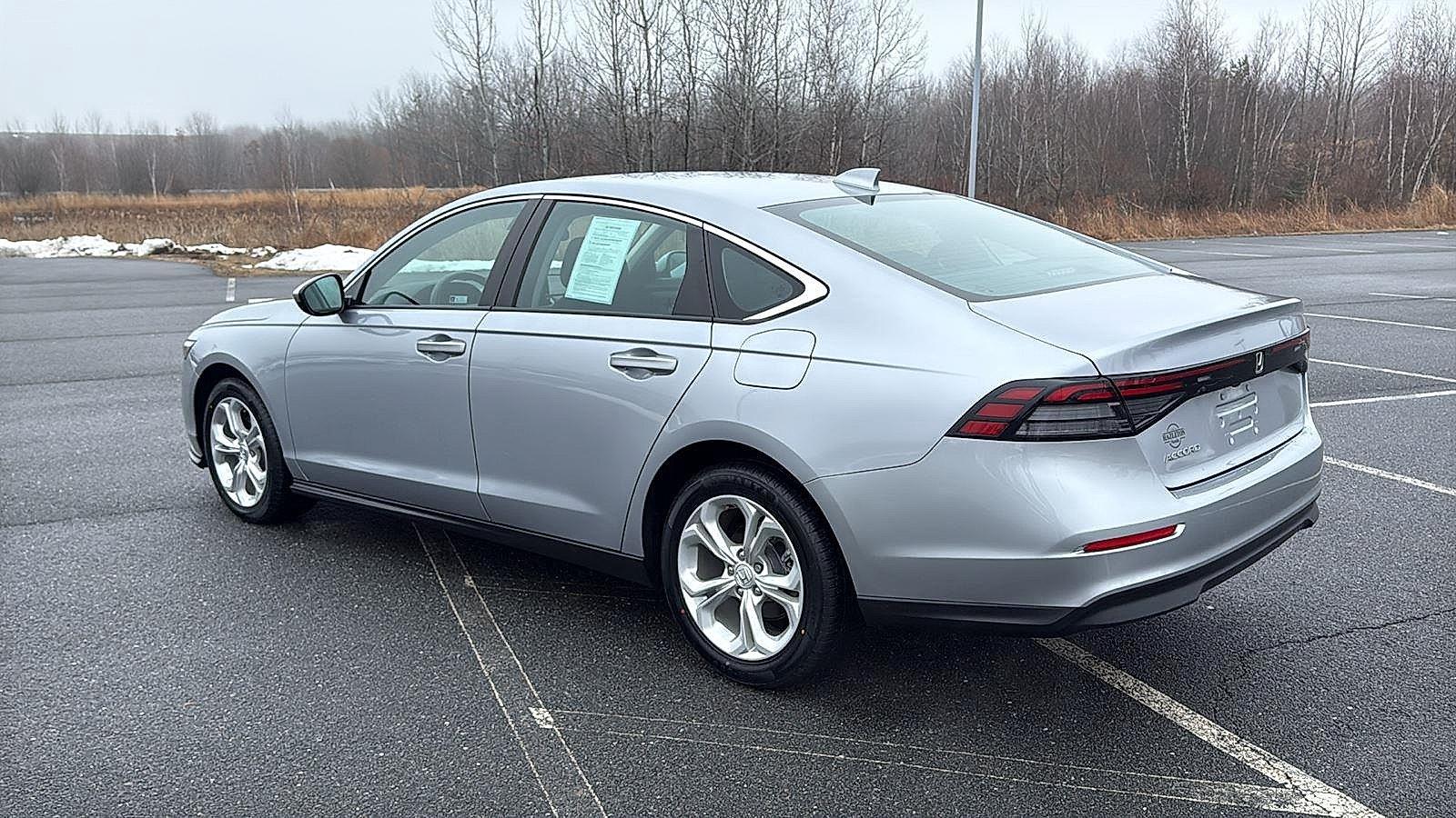 2023 Honda Accord LX - Photo 10