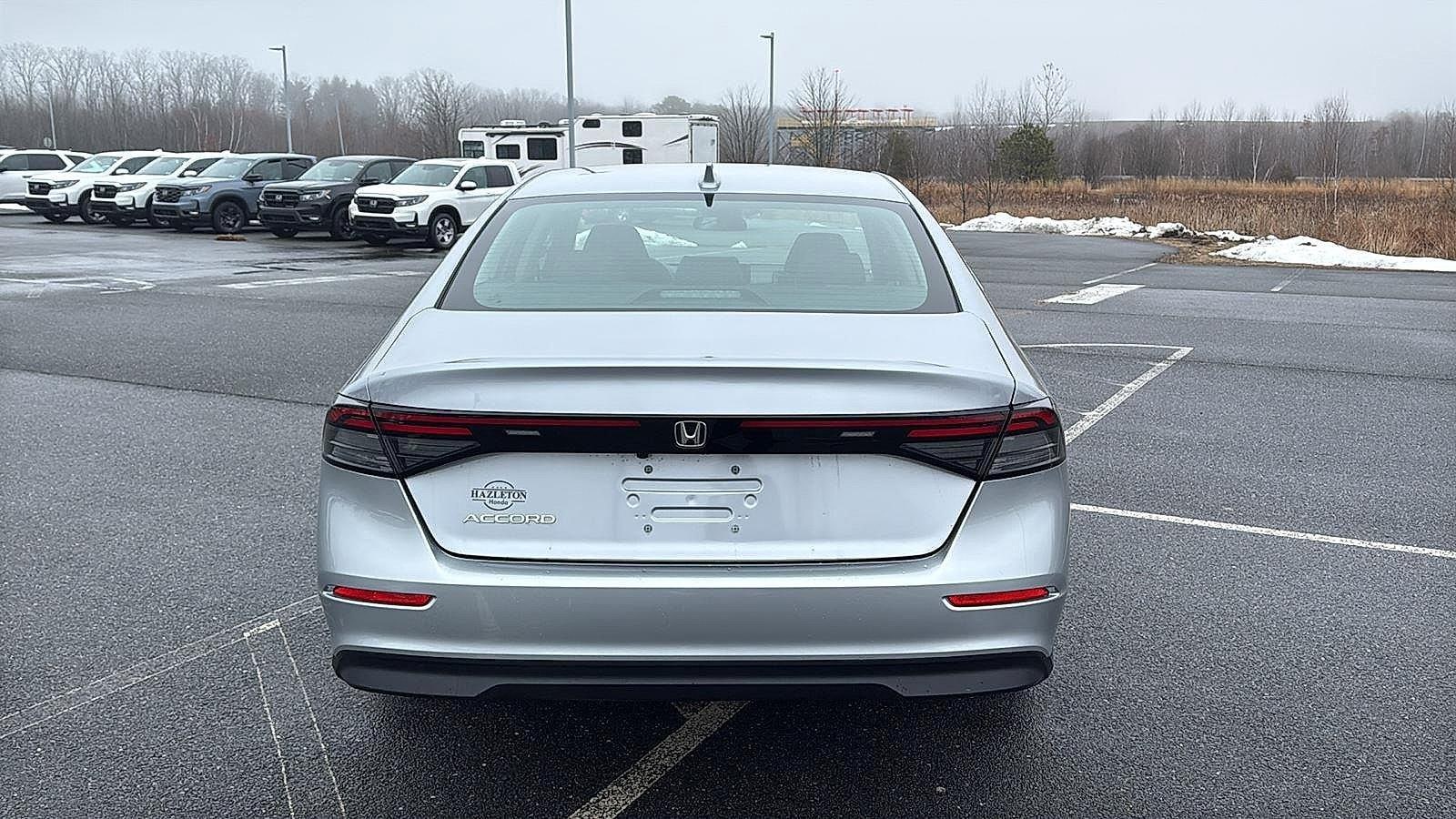 2023 Honda Accord LX - Photo 8