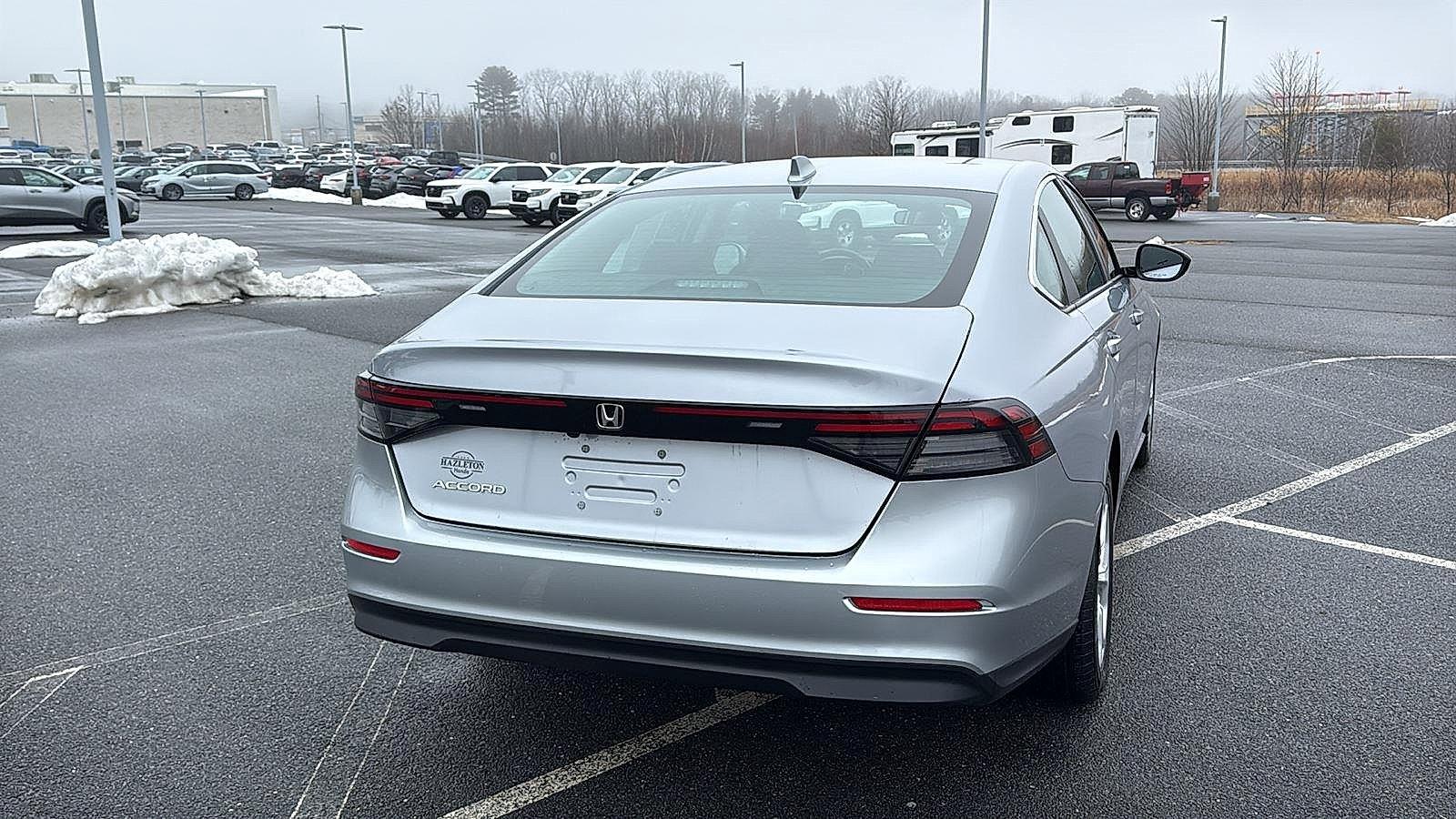 2023 Honda Accord LX - Photo 7
