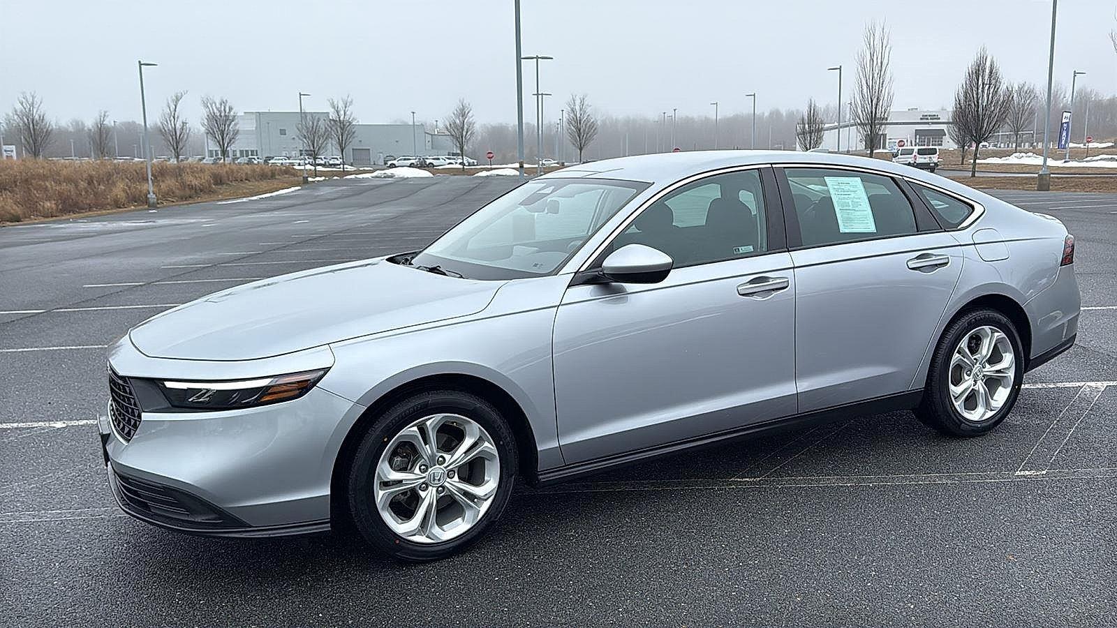 2023 Honda Accord LX - Photo 13