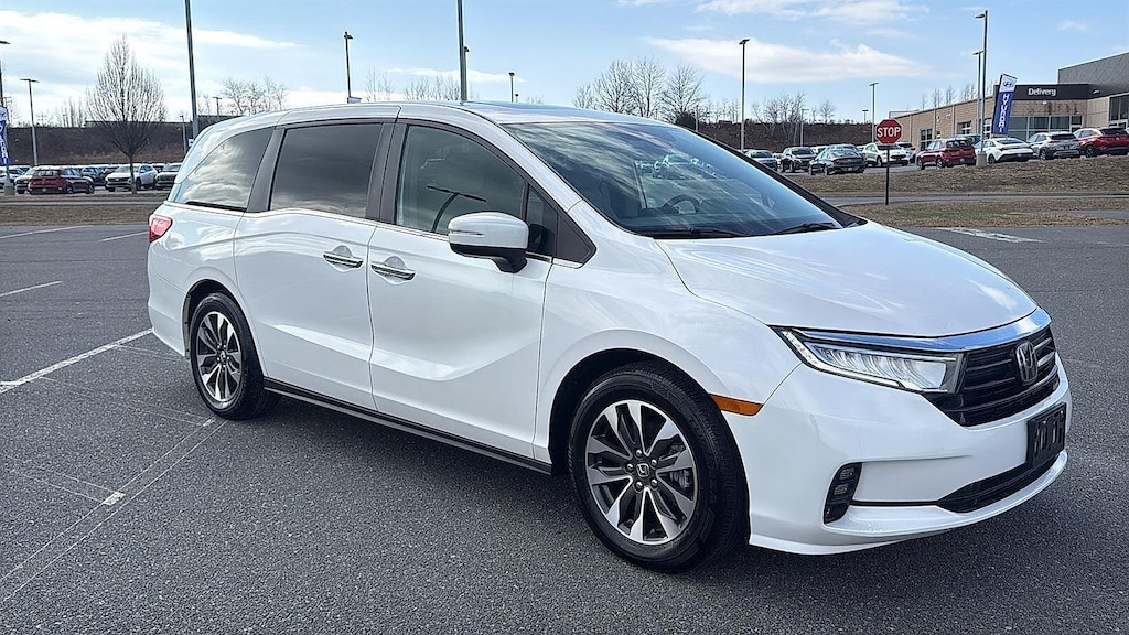 Used 2024 Honda Odyssey EX-L Van
