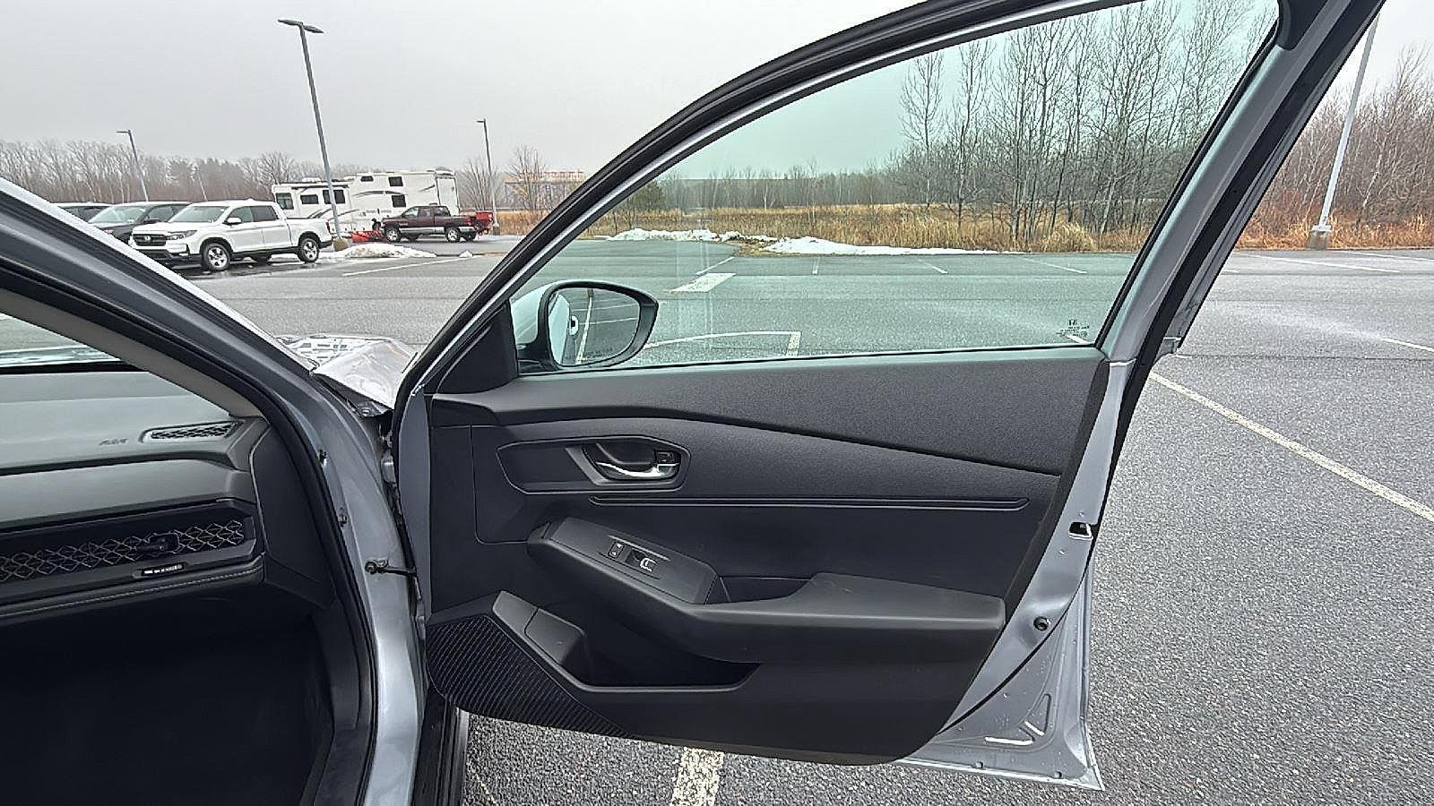 2023 Honda Accord LX - Photo 16