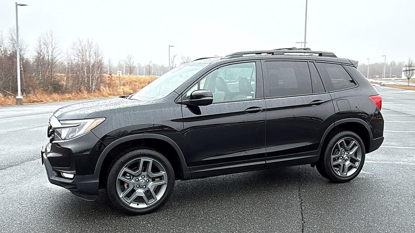 2023 Honda Passport EX-L - Photo 14