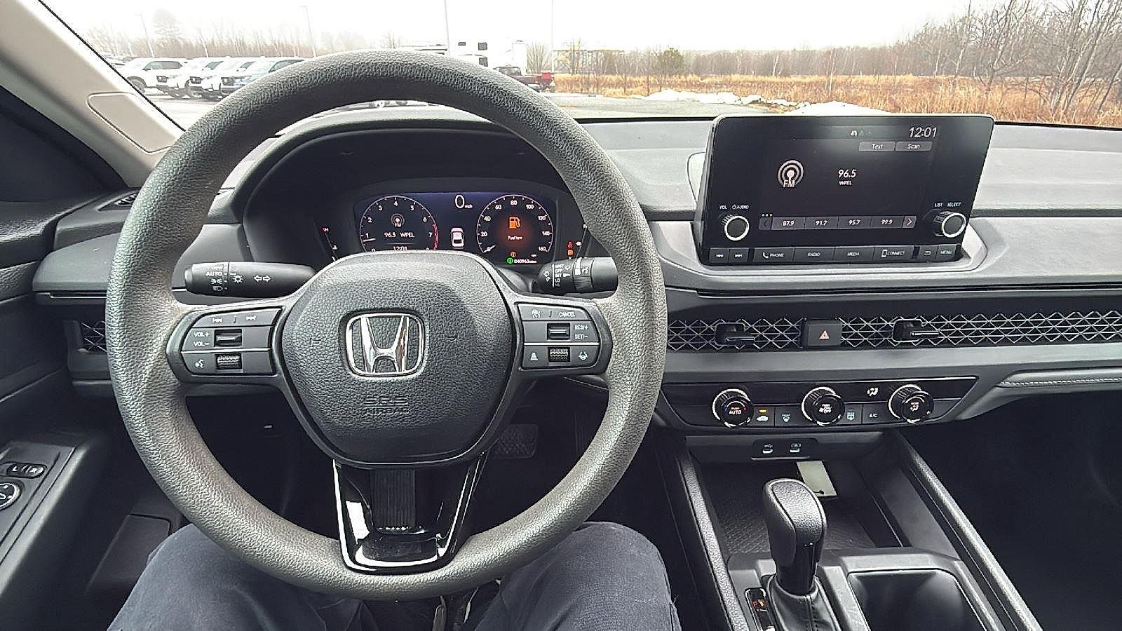 2023 Honda Accord LX - Photo 26