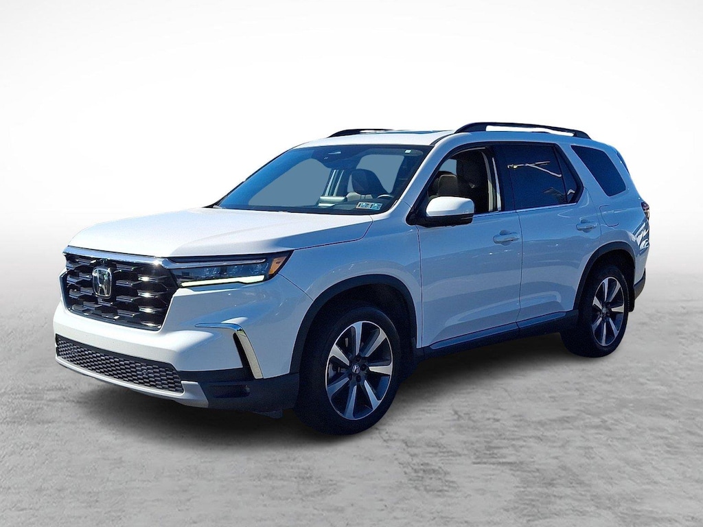 Used 2025 Honda Pilot Elite SUV
