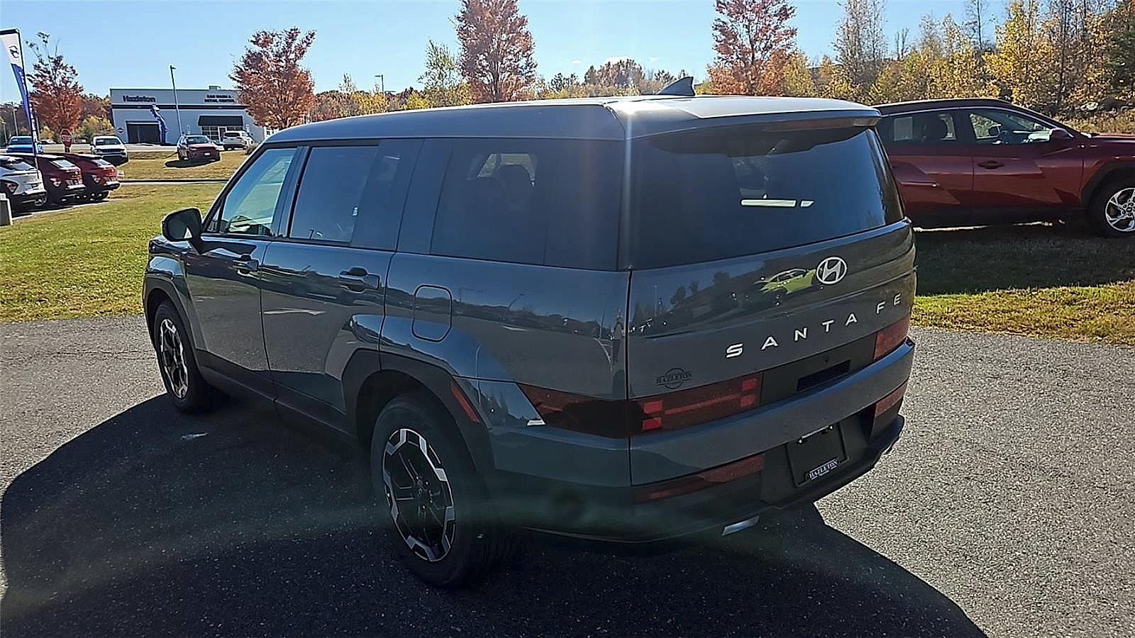 2026 Hyundai Santa Fe SE - Photo 5