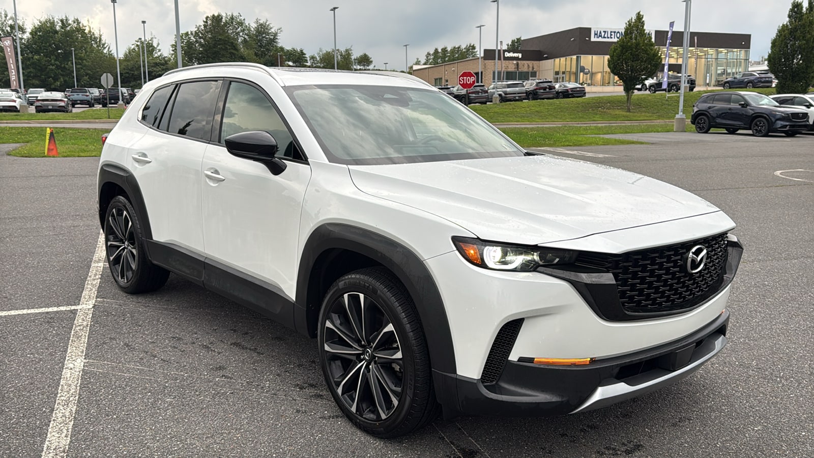 2025 Mazda CX-50 Premium
