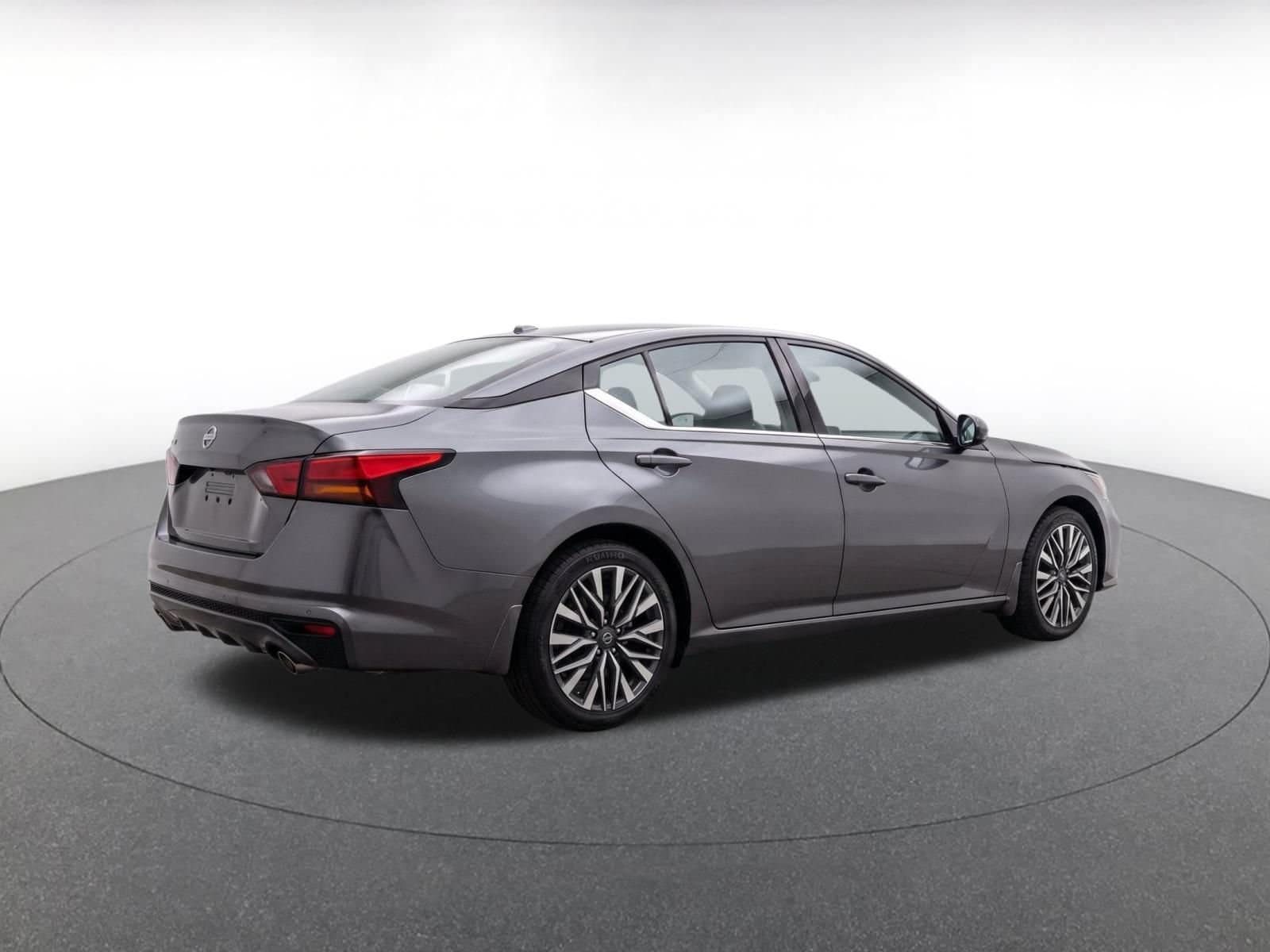 Thumbnail: 2026 Nissan Altima - 8