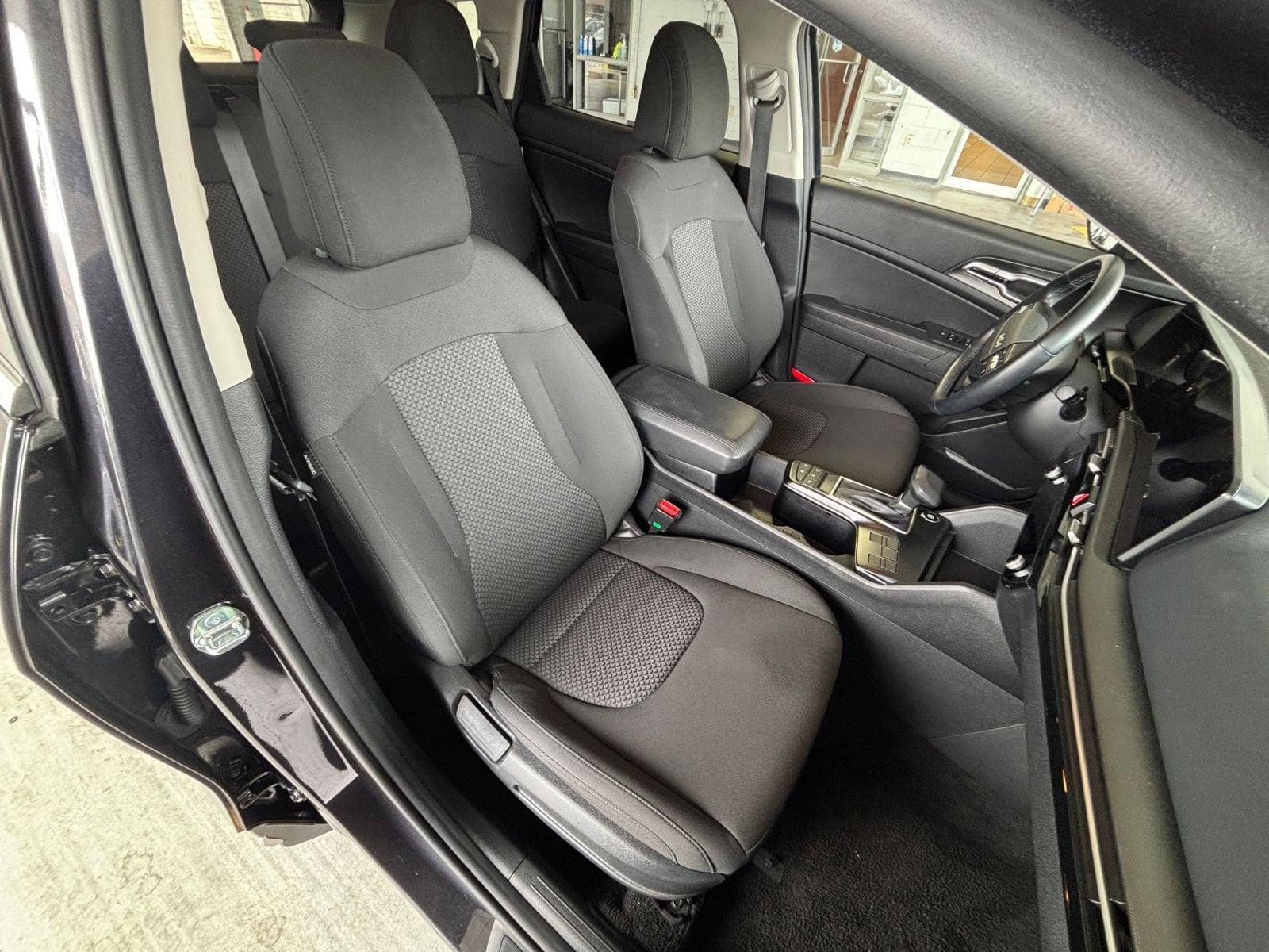 Thumbnail: 2026 Kia Sportage - 35