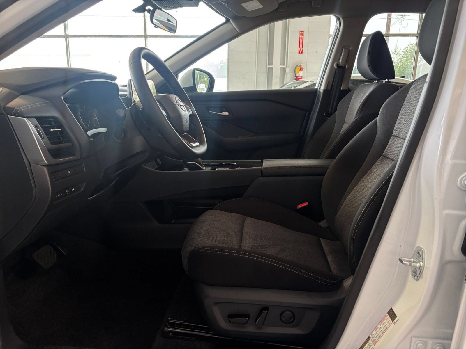 Thumbnail: 2026 Nissan Rogue - 28