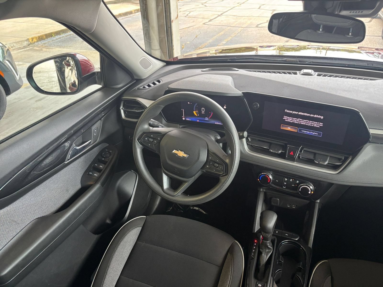Thumbnail: 2025 Chevrolet TrailBlazer - 32