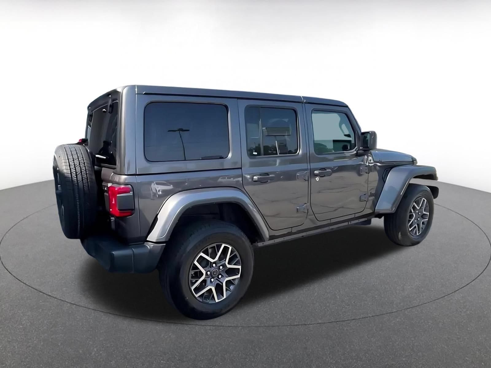 Thumbnail: 2025 Jeep Wrangler - 13
