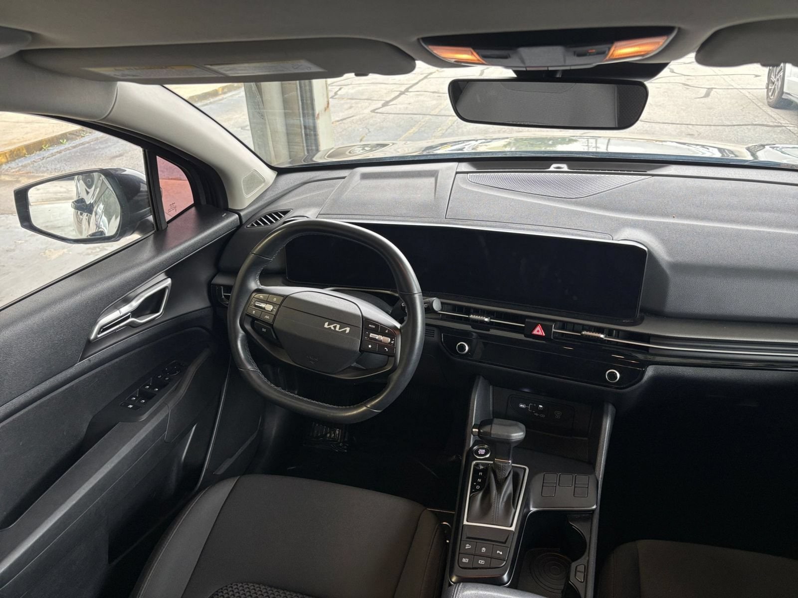 Thumbnail: 2026 Kia Sportage - 33