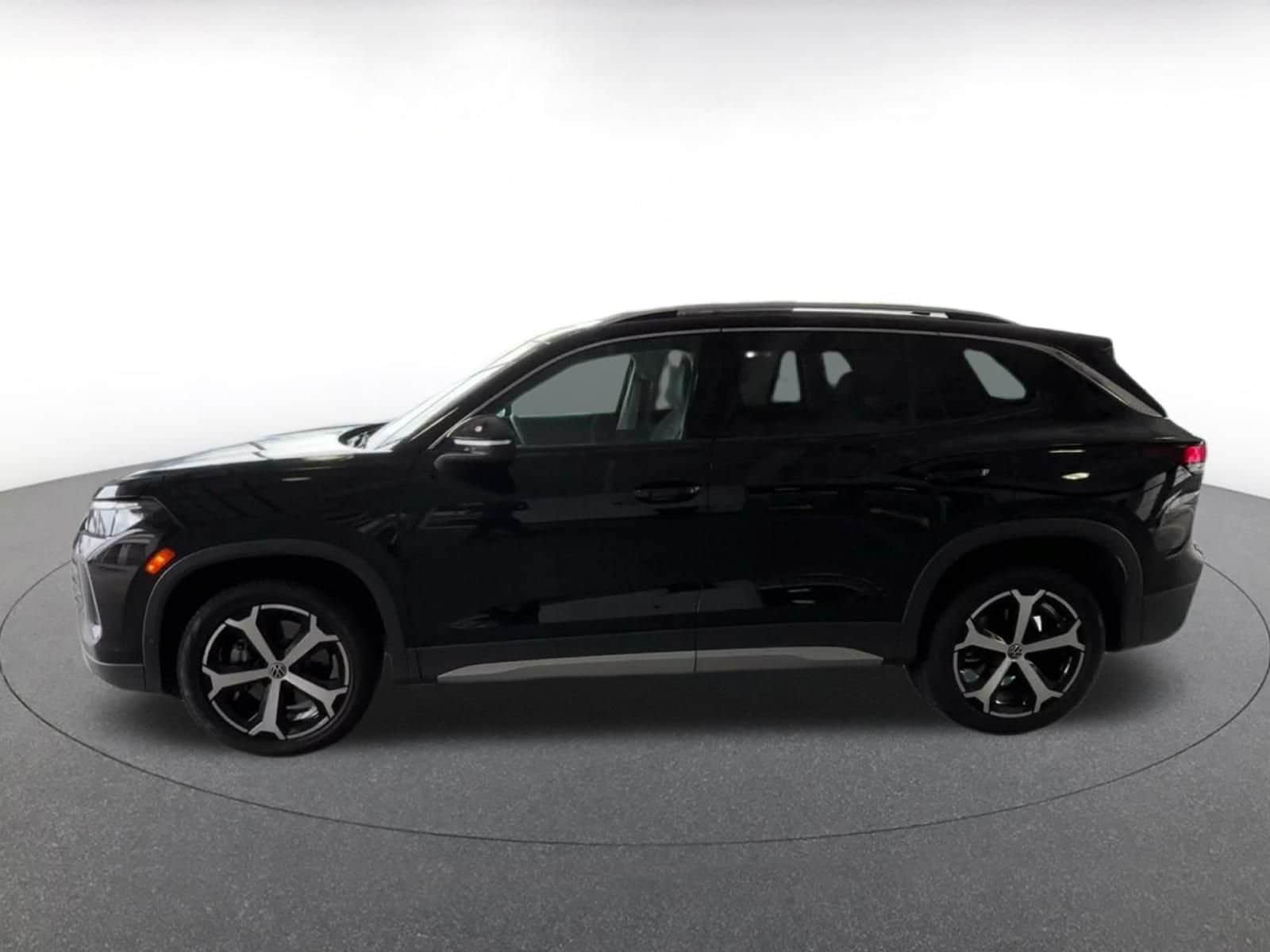 Thumbnail: 2026 Volkswagen Tiguan - 8
