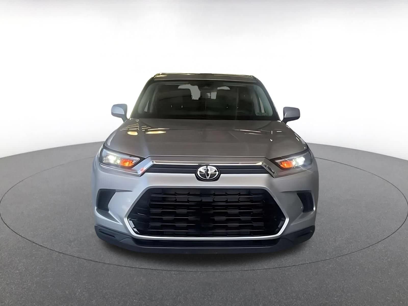 Thumbnail: 2025 Toyota Grand Highlander - 4