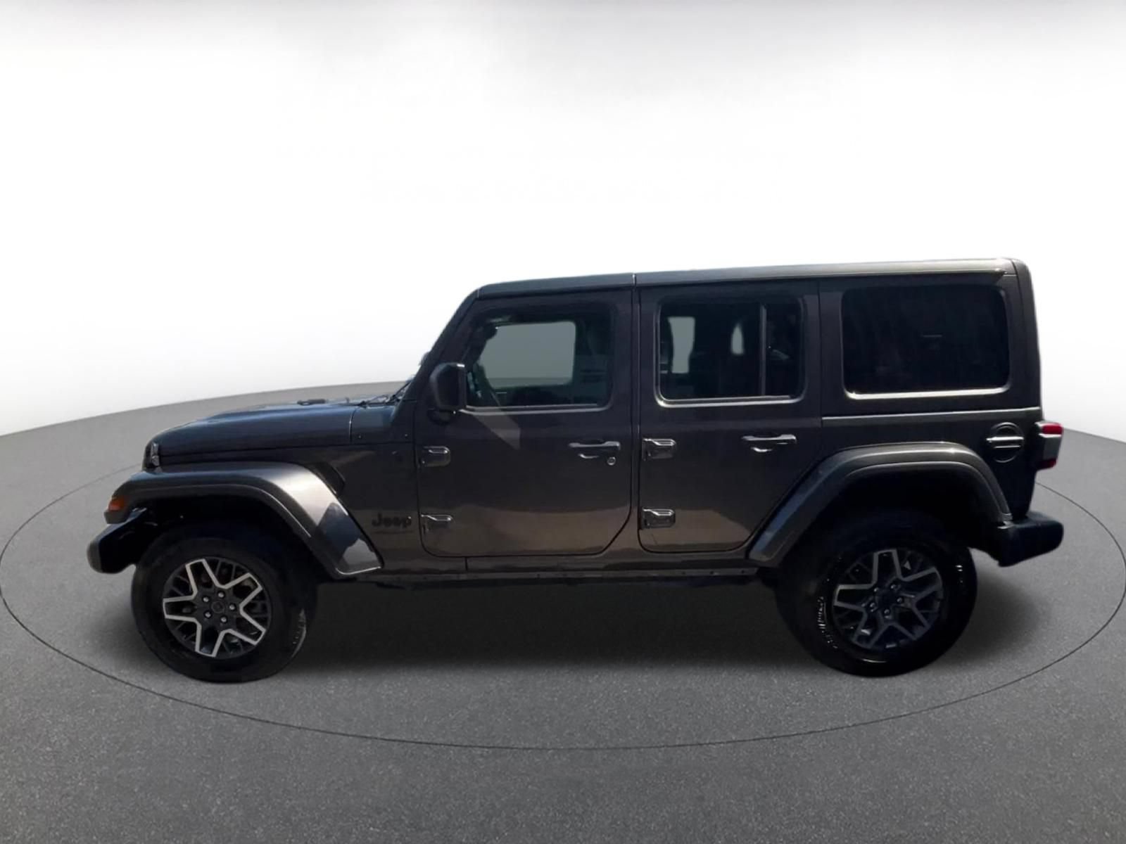 Thumbnail: 2025 Jeep Wrangler - 8