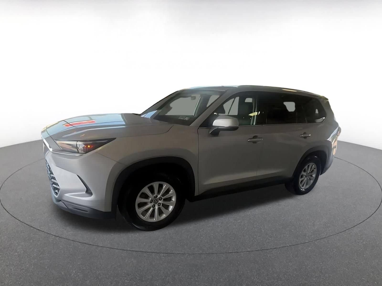 Thumbnail: 2025 Toyota Grand Highlander - 7