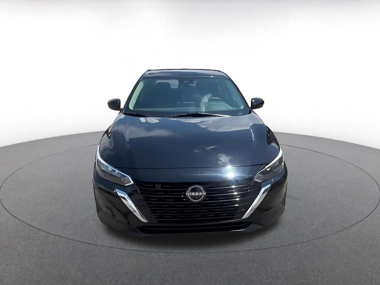 Thumbnail: 2025 Nissan Sentra - 4