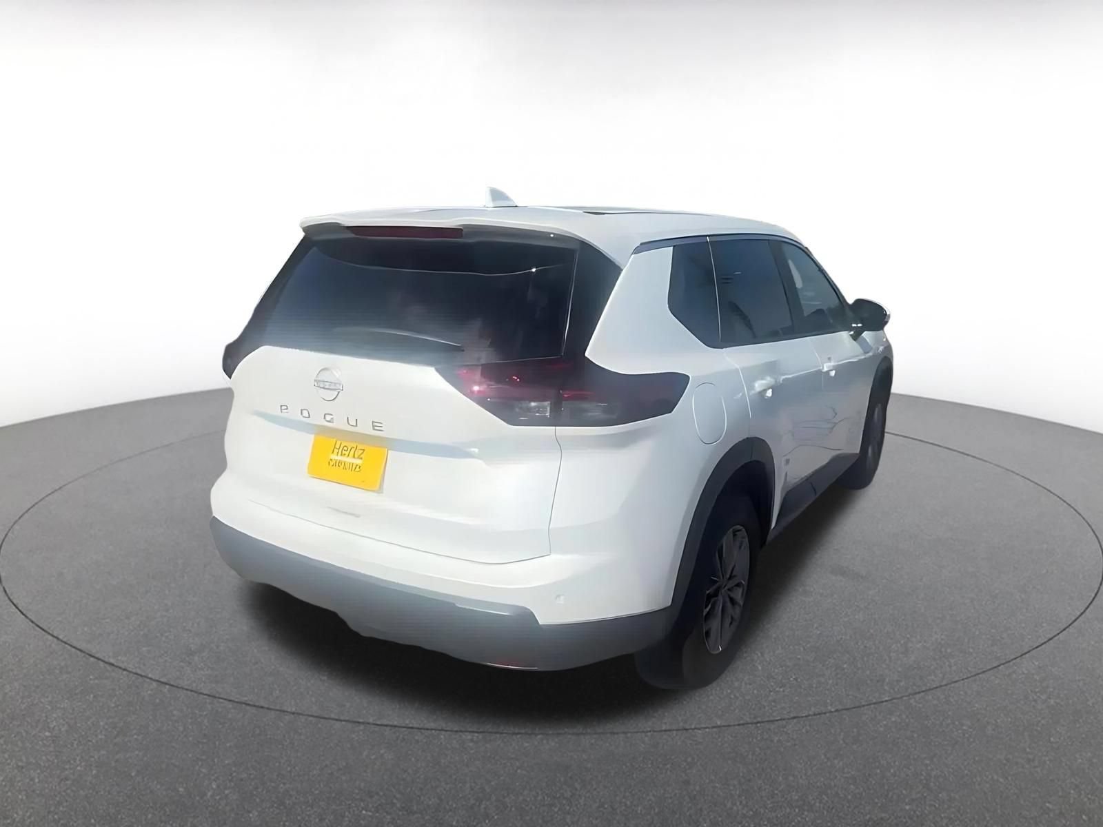 Thumbnail: 2026 Nissan Rogue - 13