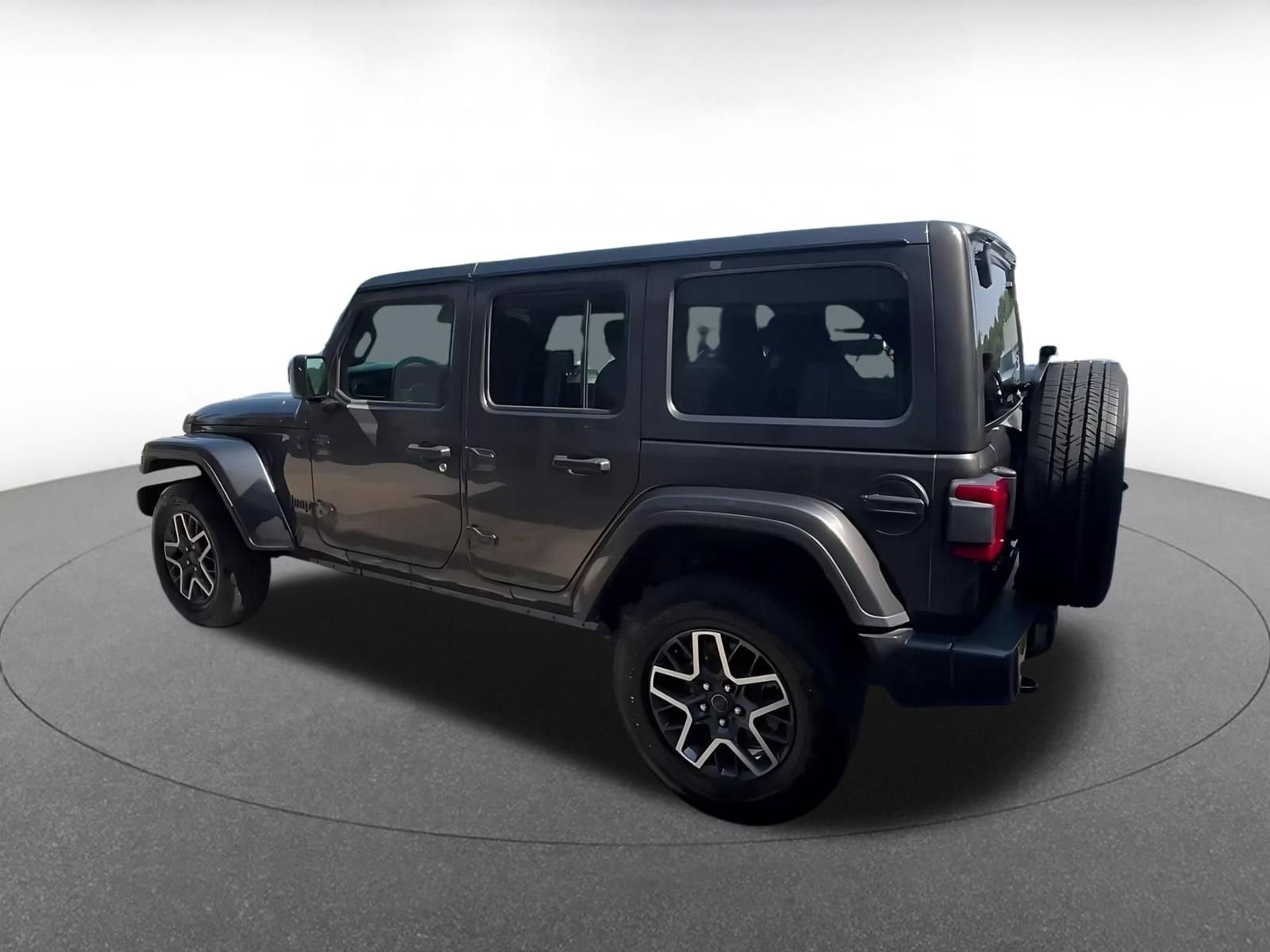 Thumbnail: 2025 Jeep Wrangler - 9