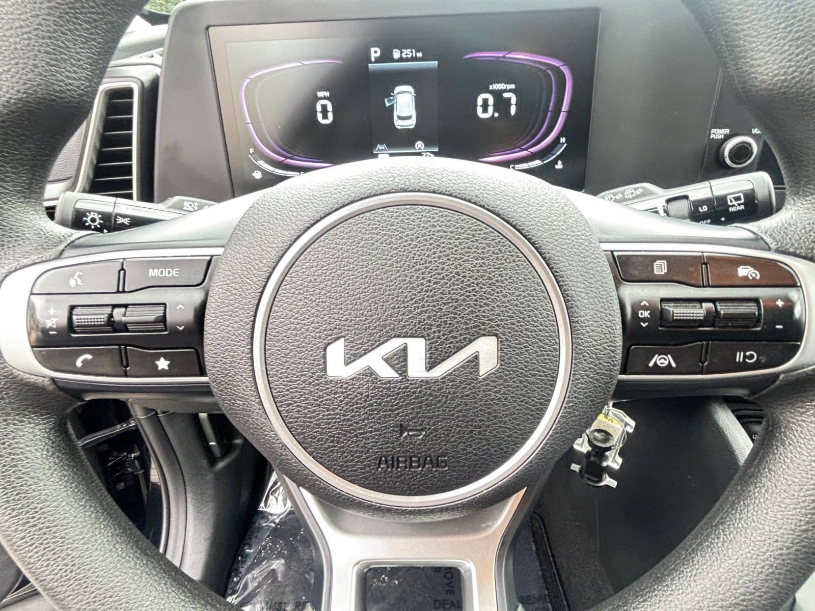 Thumbnail: 2025 Kia Sportage - 26