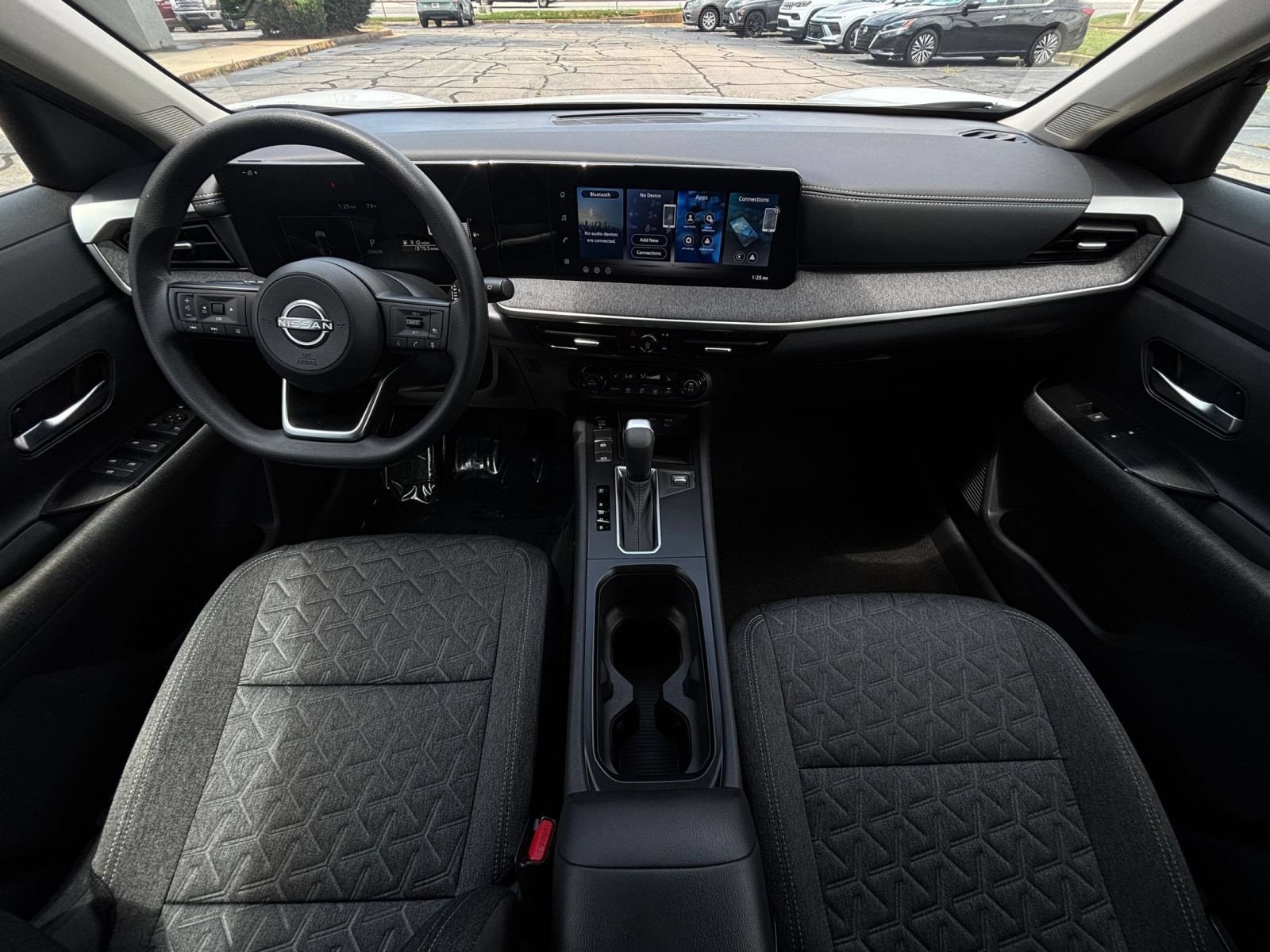 Thumbnail: 2026 Nissan Kicks - 31