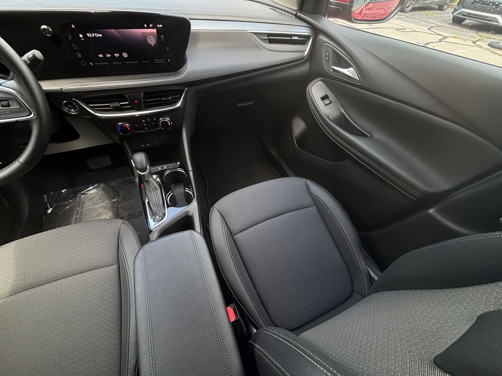 Thumbnail: 2026 Buick Encore GX - 34