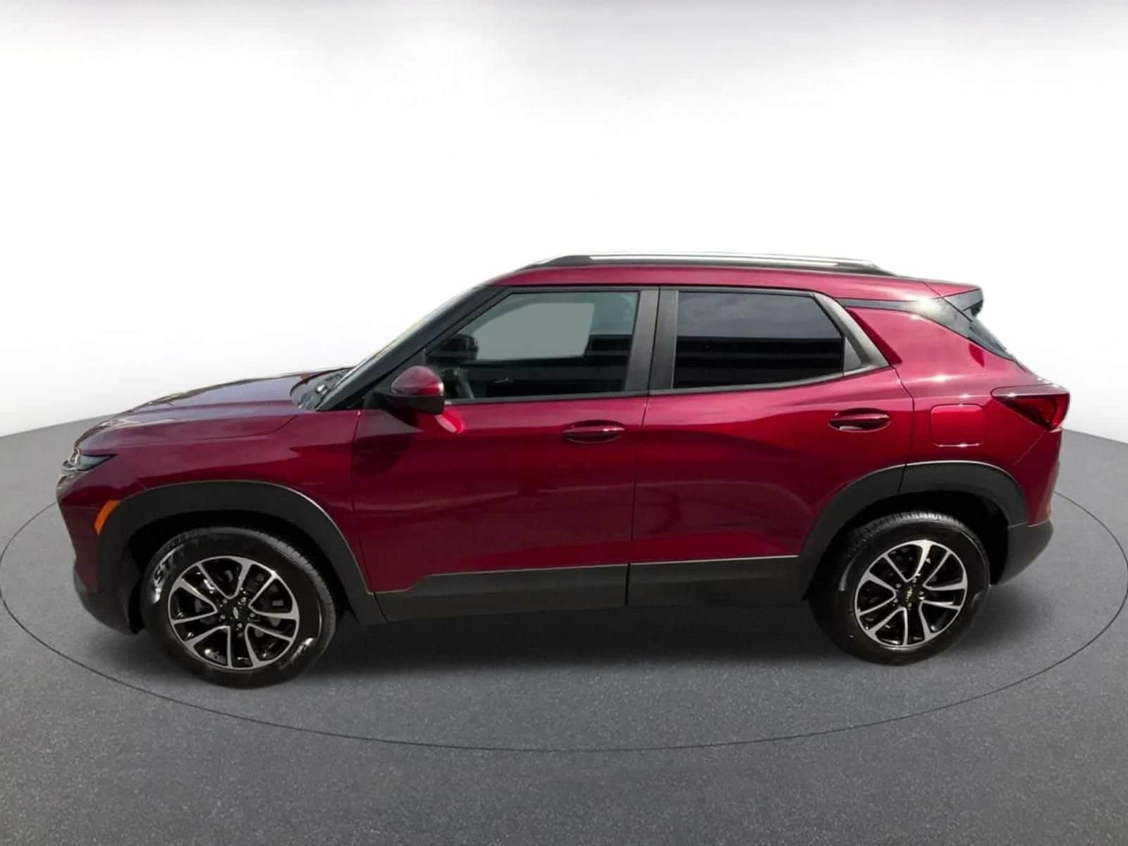 Thumbnail: 2025 Chevrolet TrailBlazer - 8