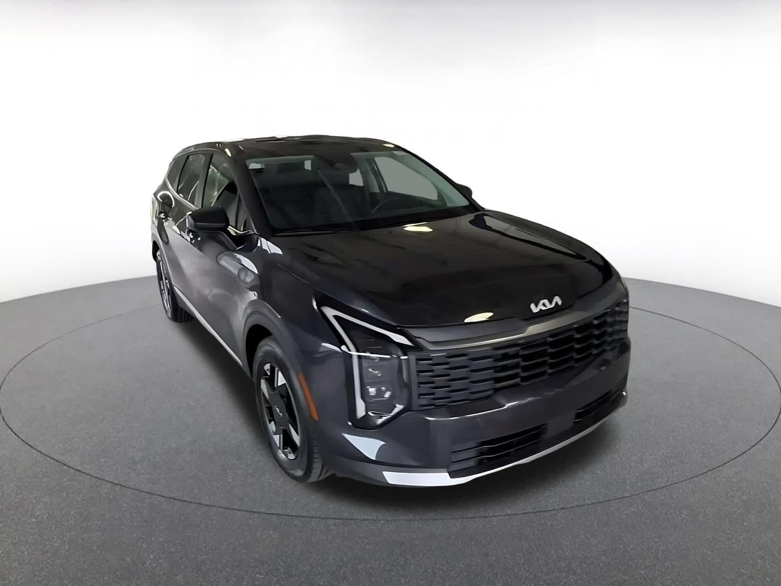 Thumbnail: 2026 Kia Sportage - 3