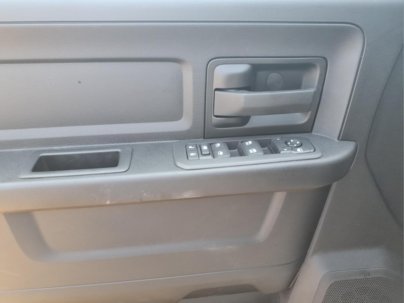 2026 RAM 2500 Tradesman - Photo 14