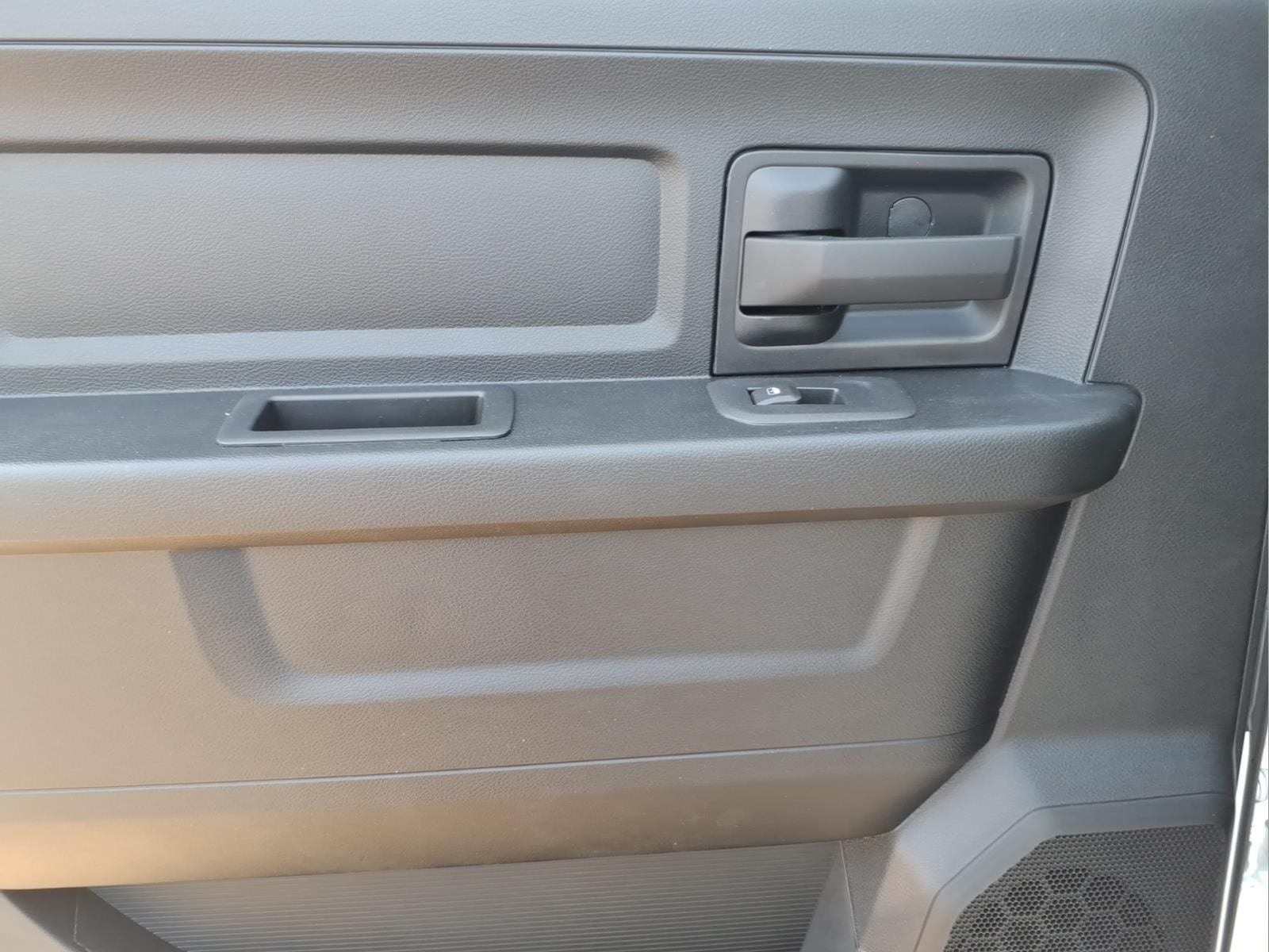 2026 RAM 2500 Tradesman - Photo 9