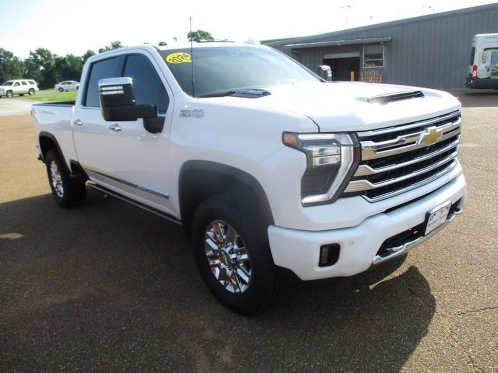 Used 2024 Chevrolet Silverado 2500HD High Country Crew Cab Short Box 4WD Truck Crew Cab