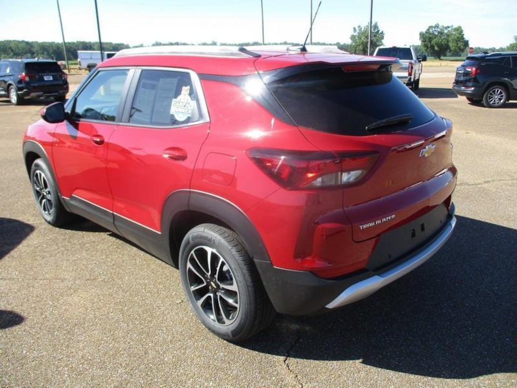 Used 2026 Chevrolet Trailblazer LT SUV