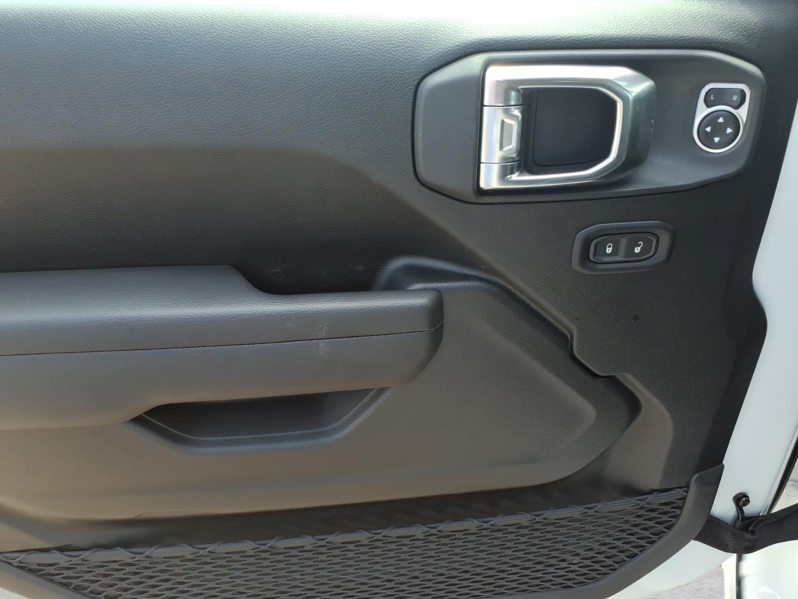 2026 Jeep Wrangler 4-Door Sport S - Photo 13
