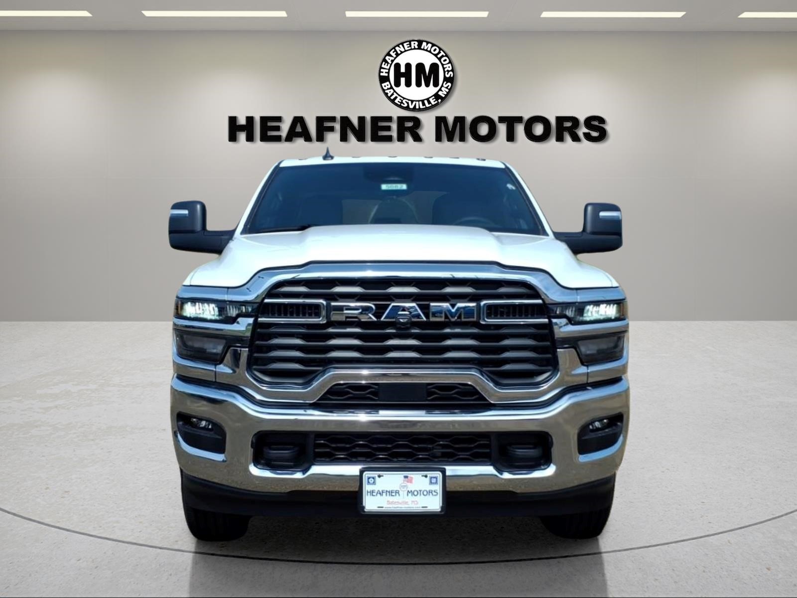 2026 RAM 2500 Tradesman - Photo 8
