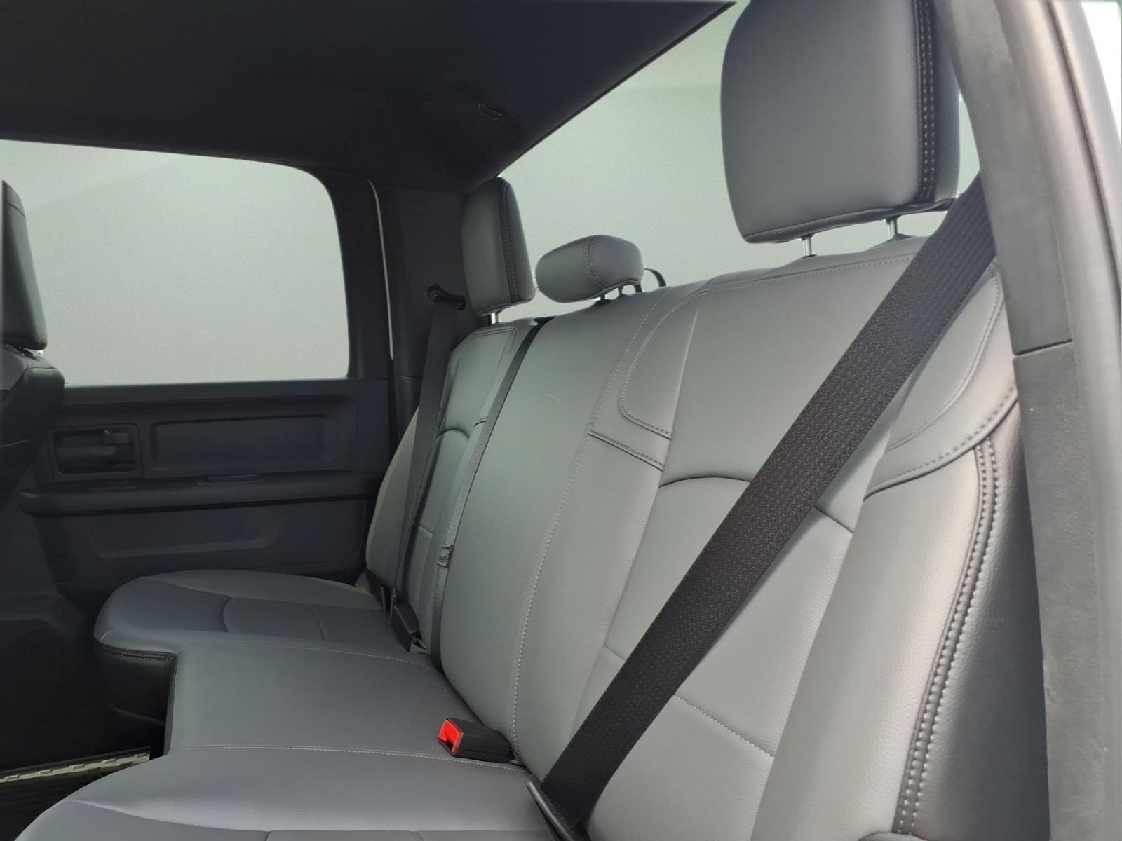 2026 RAM 2500 Tradesman - Photo 11
