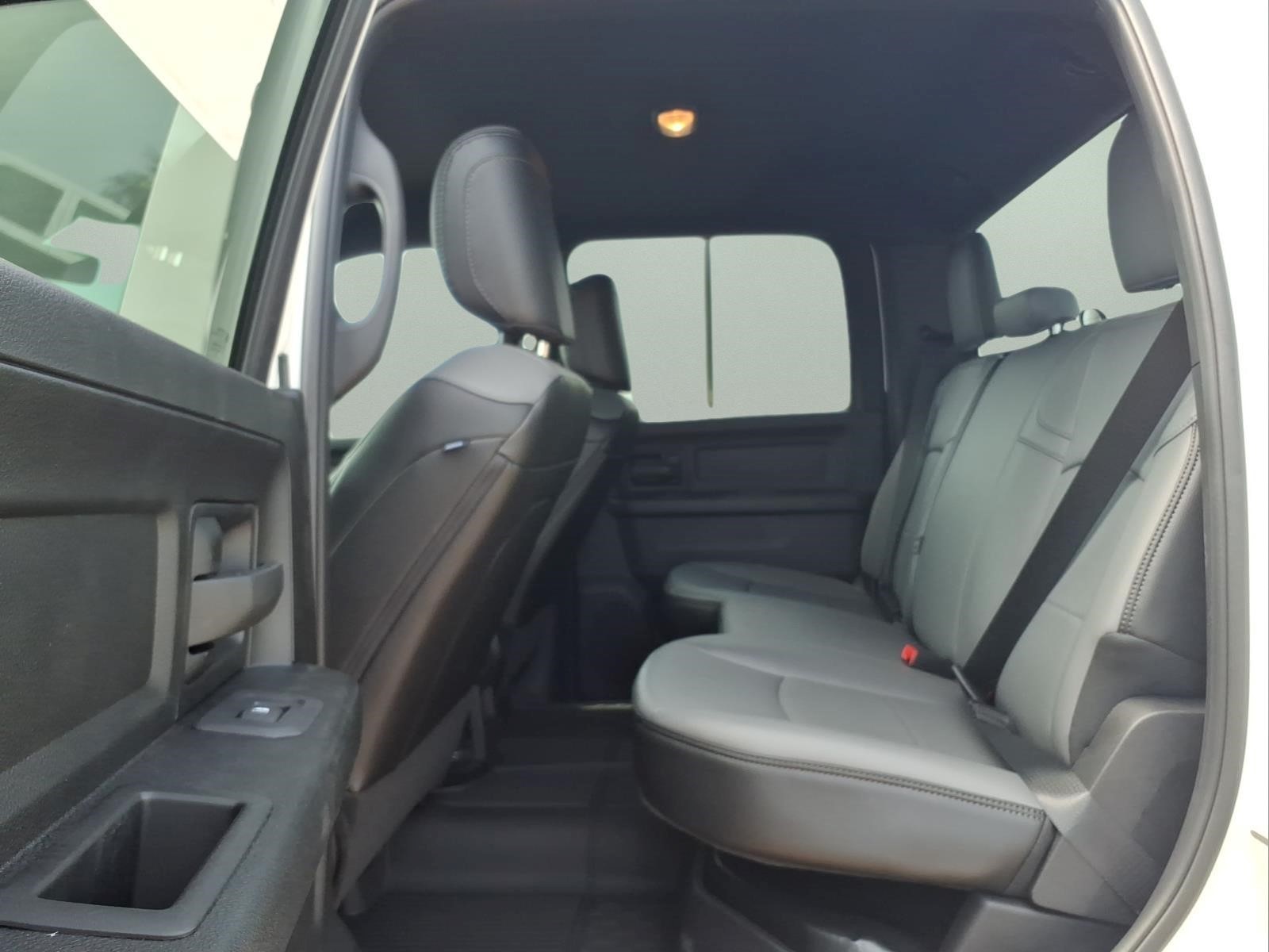 2026 RAM 2500 Tradesman - Photo 10
